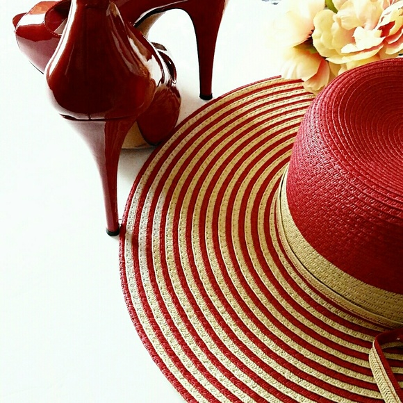 ¡Just In! Award Winner🎉Vince Camuto Red Hot Heels - Picture 6 of 8